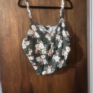 Floral Camisole Top in Dark Green